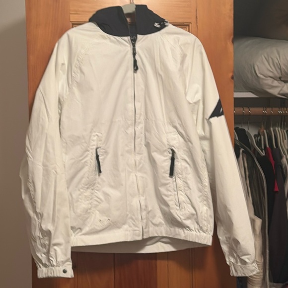 NAUTICA Vintage Sailing Windbreaker with hidden hood mesh lined size small - Picture 1 of 7